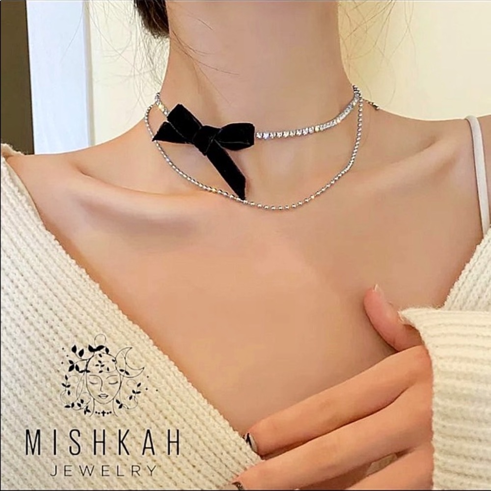 Just In🎀Multilayer Rhinestone/Ribbon Necklace